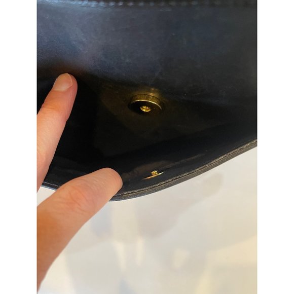 Coach Black Leather Classic Crossbody Messenger Bag With Adjustable Strap - Picture 5 of 15